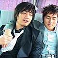 Shinhwa-Eric&DongWan.jpg