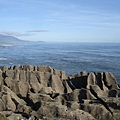 Pancake Rocks and the ocean