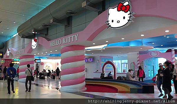 Hello Kitty很搶眼