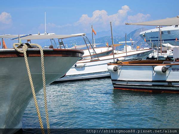 高鐵拿破里卡布里藍洞 092.jpg