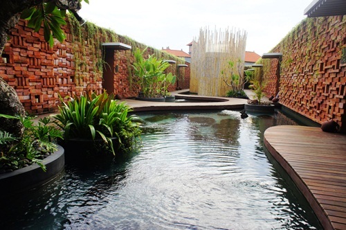 Taman Air Spa