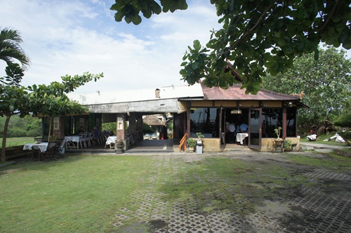 melasti tanah lot