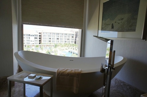 Mulia Resort Royal Suite Room