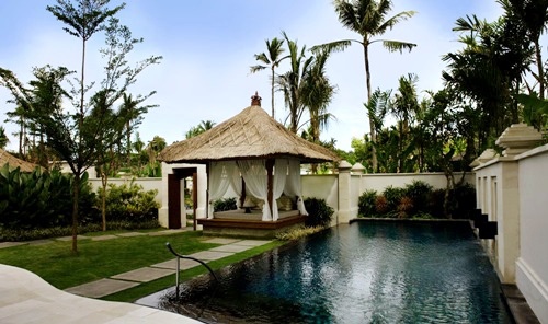 The Laguna Villa