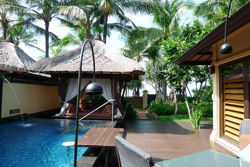 ST Regis Bali Strand Villa