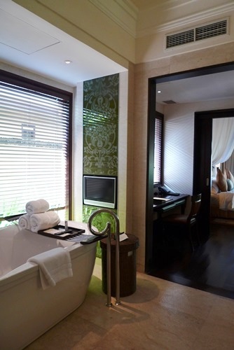 ST Regis Bali 2 Bed Lagoon Villa