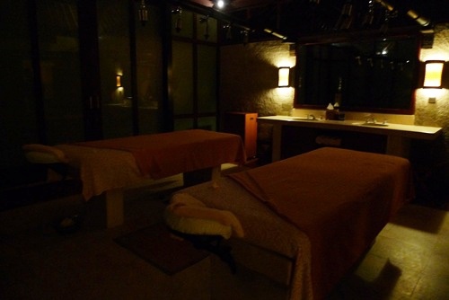 Four Seasons Sayan Spa Villa