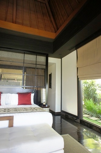 Banyan Tree 1 Bed Room Master Bed Room