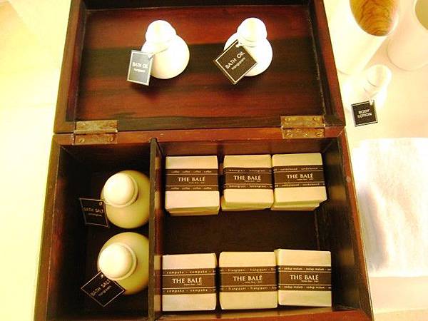 The Bale Deluxe Single Pavilion 1 Bed Room