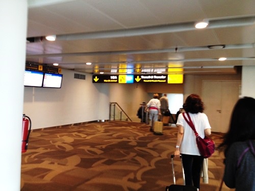 Bali International Airport 入境