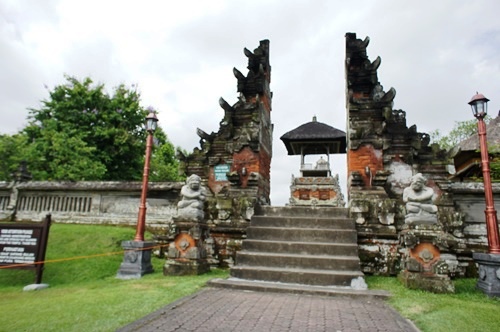 Pura Taman Ayun 塔曼阿雲寺