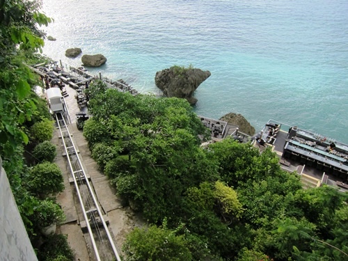 Rock Bar@Ayana Resort 