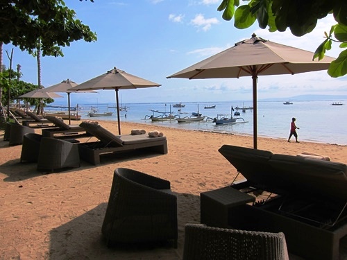 Regent Bali Sanur 海灘