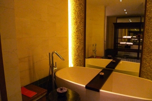 Regent Bali Spa Suite