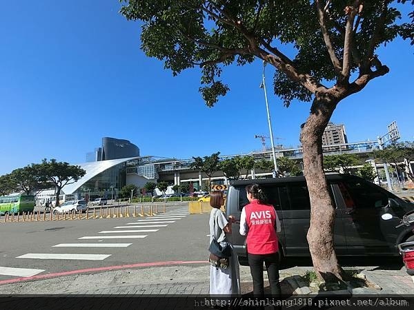 AVIS安維斯租車 休閒露營車 蛋爸與花媽 露營車體驗 福斯露營車