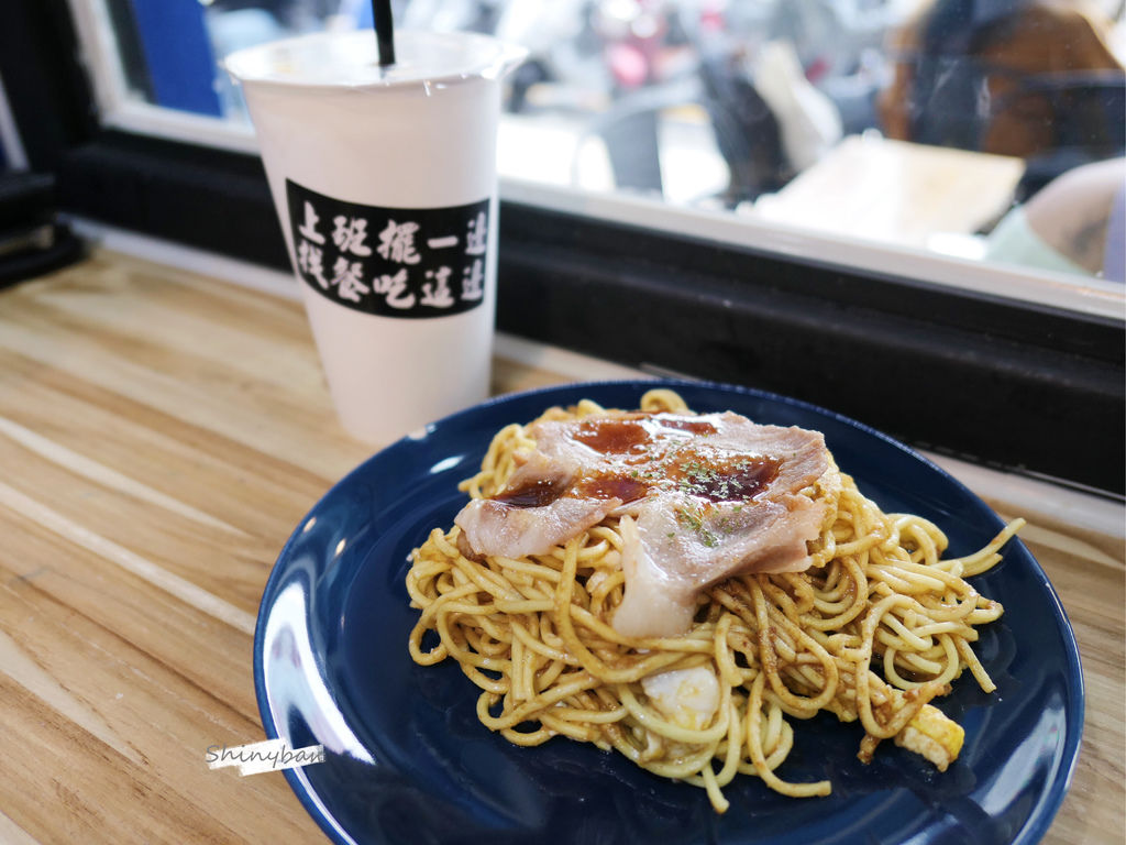 台中西屯—找餐店｜包辦早餐午餐消夜的創意輕食料理｜逢甲夜市、