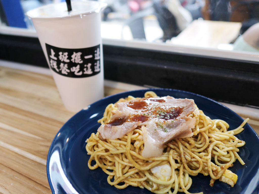 台中西屯—找餐店｜包辦早餐午餐消夜的創意輕食料理｜逢甲夜市、