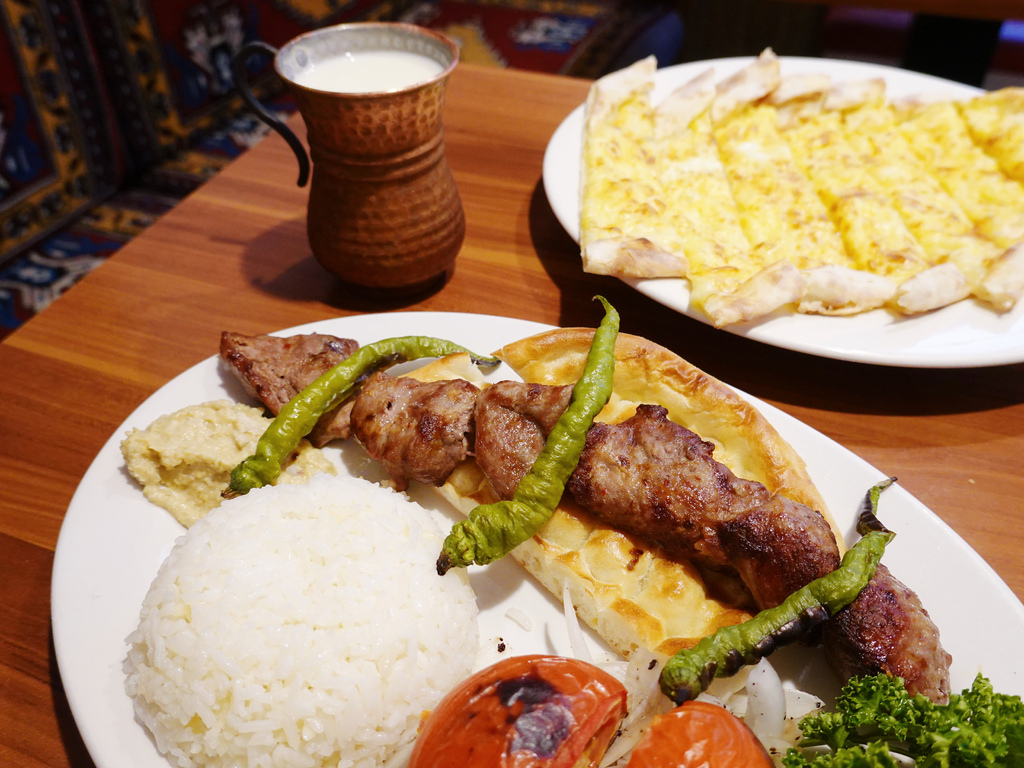 台北中山—番紅花城土耳其餐廳｜無麵包不樂、無香料不歡 世界三