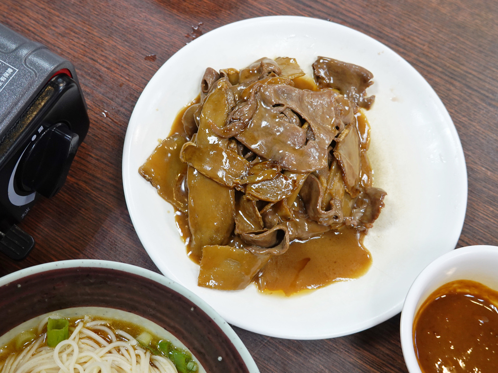 台北中山—下港吔羊肉專賣店冬日進補在地老店 三十道以上全羊 台北中山—下港吔羊肉專賣店冬日進補在地老店 三十道以上全羊