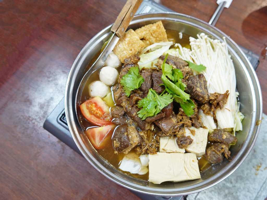 台北中山—下港吔羊肉專賣店冬日進補在地老店 三十道以上全羊 台北中山—下港吔羊肉專賣店冬日進補在地老店 三十道以上全羊