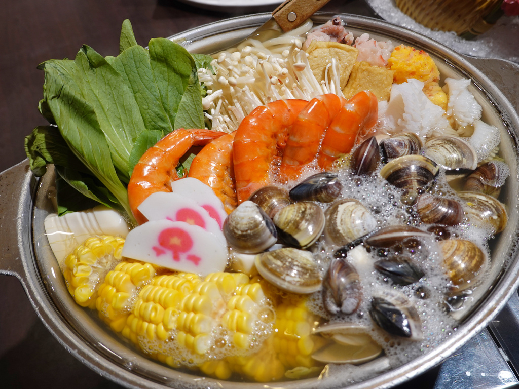 台北中山—東街日本料理平價無菜單合菜 當日產地直送漁獲新鮮 台北中山—東街日本料理平價無菜單合菜 當日產地直送漁獲新鮮