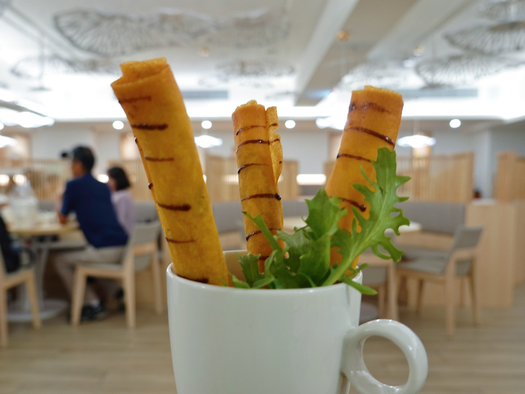 台北松山—不葷主義茶餐廳 Veggienius｜蔬食界天花板