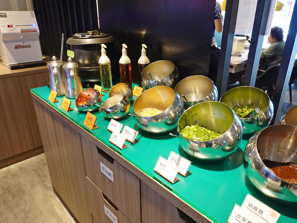 新北永和—很秋鍋物｜人氣強滾 很秋火鍋新美學｜福和路、永和區