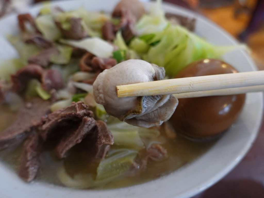 台中中區—久流麵攤｜全臺最狂什錦麵 大胃王版海陸齊聚只要銅板