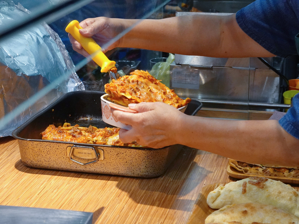 新北中和—Pizza power(已搬遷)隨剪隨吃羅馬烤盤