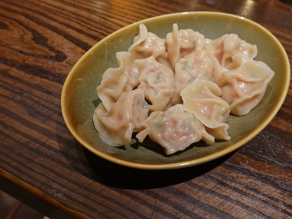 台北士林—Dobar士林夜市隱藏版酒吧 酒精暢飲搭配KTV 台北士林—Dobar士林夜市隱藏版酒吧 酒精暢飲搭配KTV