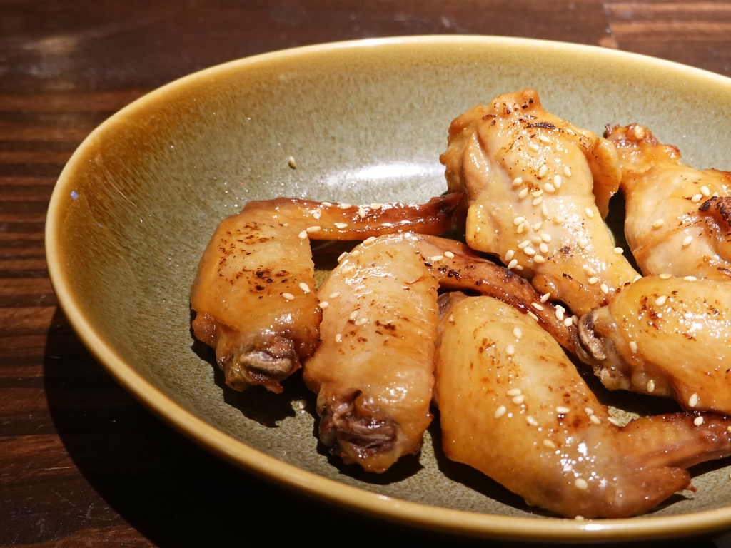 台北士林—Dobar士林夜市隱藏版酒吧 酒精暢飲搭配KTV 台北士林—Dobar士林夜市隱藏版酒吧 酒精暢飲搭配KTV