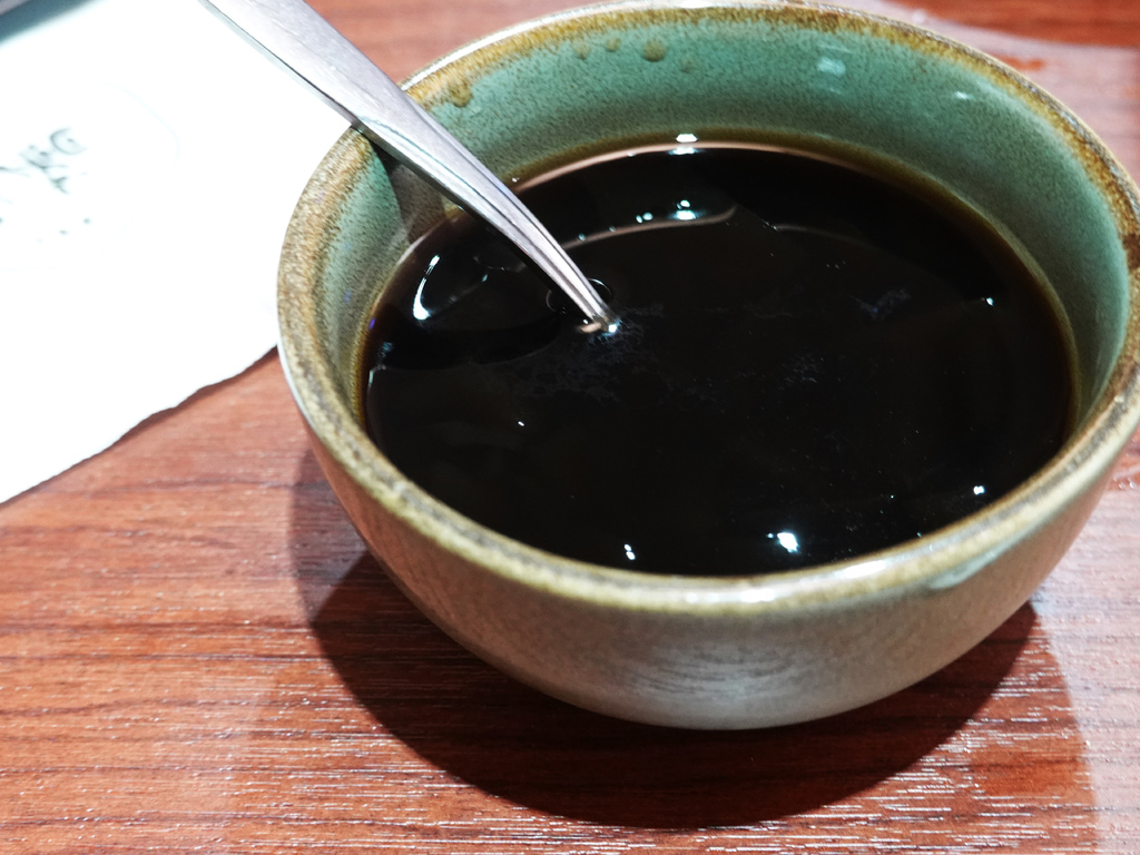 台北大安—如嬌 花膠雞萬元野生鱸魚花膠 融入雞湯細熬慢燉灌 台北大安—如嬌 花膠雞萬元野生鱸魚花膠 融入雞湯細熬慢燉灌