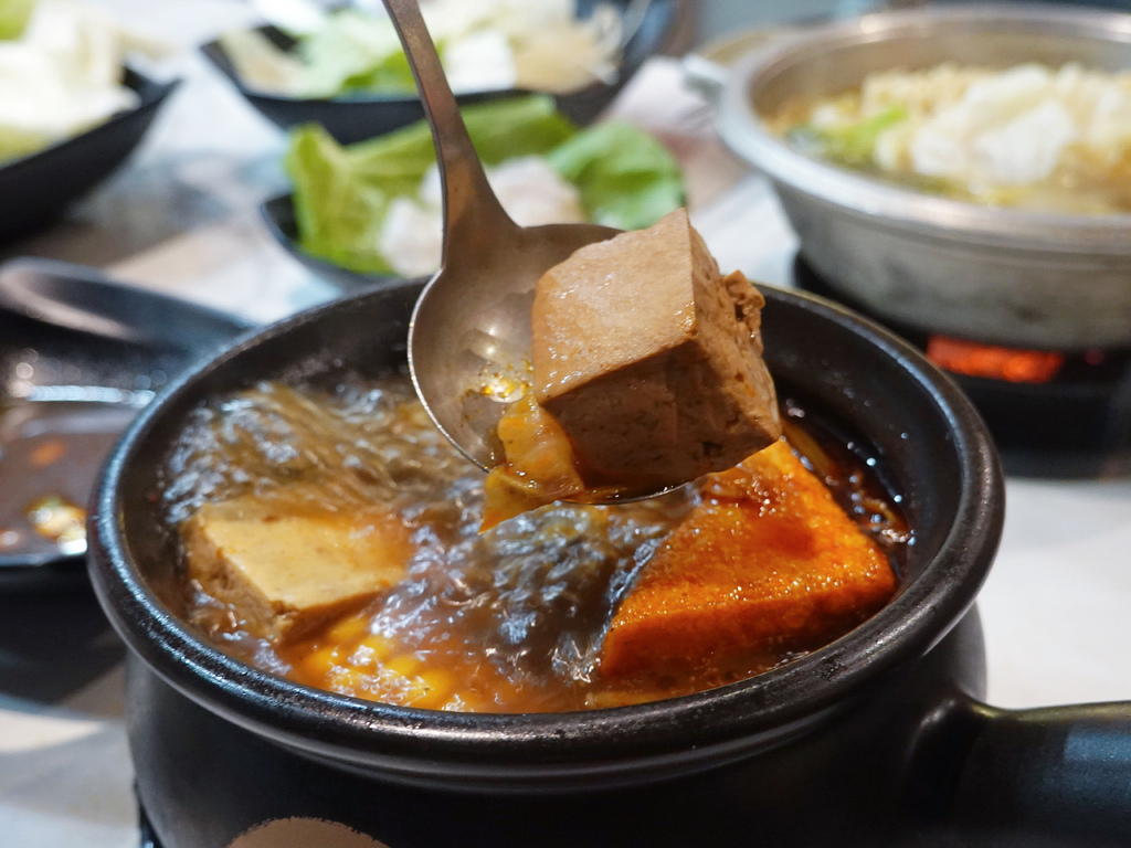 新北中和—老先覺麻辣鍋麻辣個人鍋領導品牌 酸白菜金湯重磅出 新北中和—老先覺麻辣鍋麻辣個人鍋領導品牌 酸白菜金湯重磅出