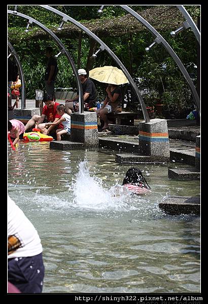 小紅W11 20110702-0703 埔里桃米生態村 from baba jpg 105.JPG