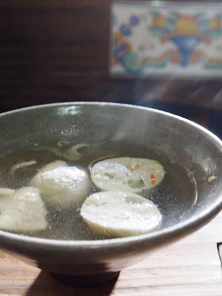 吃完飯再裝湯  很環保