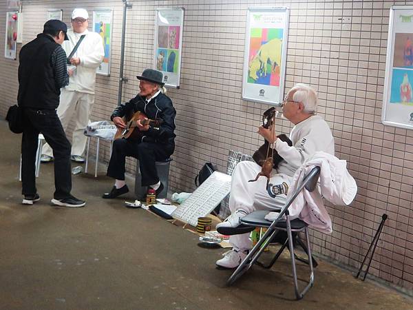 通天閣真的是老人的樂園