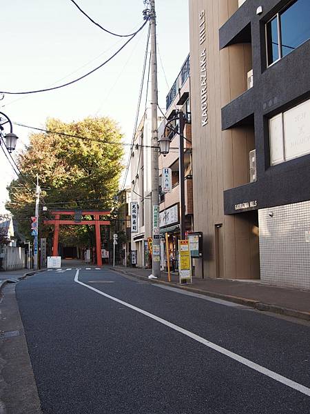 赤誠神社躲在住宅區裡