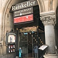 Ratskeller München餐廳門口