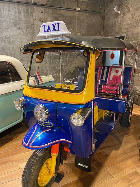 泰國的嘟嘟計程車
