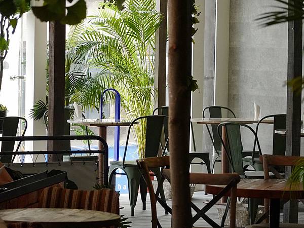 IMG_9438_polarr.JPG IMG_9438_polarr.JPG