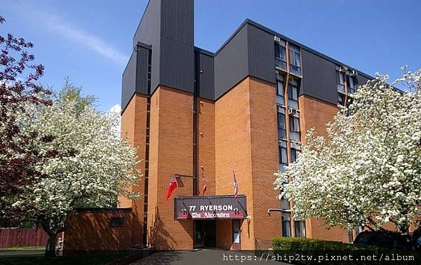 Acc-Alexandra01-700x440-c-default Acc-Alexandra01-700x440-c-default