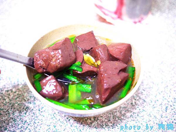 【桃園小吃】大鼎豬血湯-豬血滑嫩似豆腐.豬血湯/炒米粉/豬血糕 【桃園小吃】大鼎豬血湯-豬血滑嫩似豆腐.豬血湯/炒米粉/豬血糕