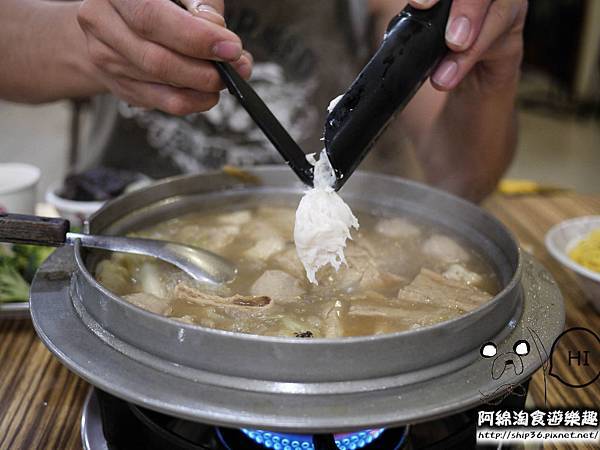 【桃園火鍋】帝王食補 中壢志廣店-薑母鴨以嚴選紅面番鴨製作.薑母鴨/烏蔘雞/中壢美食 【桃園火鍋】帝王食補 中壢志廣店-薑母鴨以嚴選紅面番鴨製作.薑母鴨/烏蔘雞/中壢美食