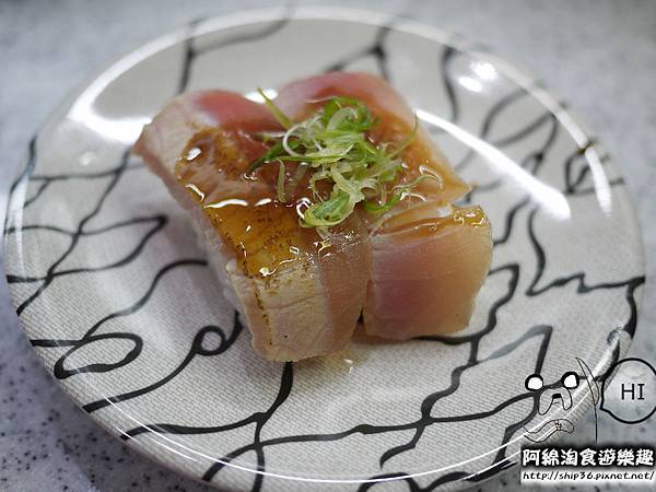 【桃園壽司】MagicTouch-超酷!!!子彈列車送壽司.爭鮮2.0版/台茂美食/迴轉壽司/平價 【桃園壽司】MagicTouch-超酷!!!子彈列車送壽司.爭鮮2.0版/台茂美食/迴轉壽司/平價