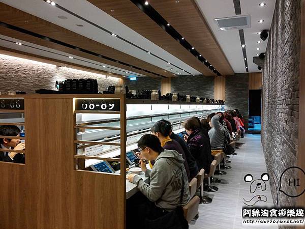 【桃園壽司】MagicTouch-超酷!!!子彈列車送壽司.爭鮮2.0版/台茂美食/迴轉壽司/平價 【桃園壽司】MagicTouch-超酷!!!子彈列車送壽司.爭鮮2.0版/台茂美食/迴轉壽司/平價