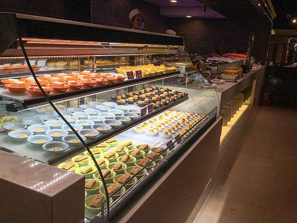 【台北港式】【北捷小巨蛋站】潮坊港式飲茶-貴參參港點隨你拿隨你吃到飽.燒賣/飲茶/點心/微風南京美食 【台北港式】【北捷小巨蛋站】潮坊港式飲茶-貴參參港點隨你拿隨你吃到飽.燒賣/飲茶/點心/微風南京美食