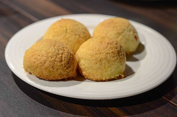 【台北港式】【北捷小巨蛋站】潮坊港式飲茶-貴參參港點隨你拿隨你吃到飽.燒賣/飲茶/點心/微風南京美食 【台北港式】【北捷小巨蛋站】潮坊港式飲茶-貴參參港點隨你拿隨你吃到飽.燒賣/飲茶/點心/微風南京美食