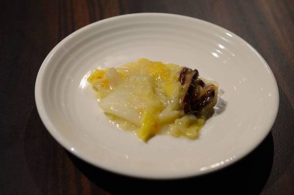 【台北港式】【北捷小巨蛋站】潮坊港式飲茶-貴參參港點隨你拿隨你吃到飽.燒賣/飲茶/點心/微風南京美食 【台北港式】【北捷小巨蛋站】潮坊港式飲茶-貴參參港點隨你拿隨你吃到飽.燒賣/飲茶/點心/微風南京美食