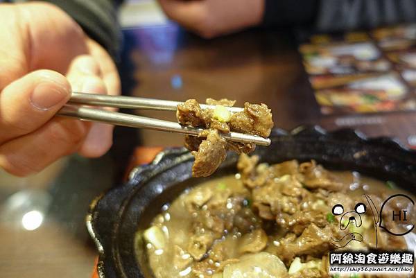 【台北牛排】【北捷中山國中站】將軍碳烤牛排館-牛排吃原肉最好,招牌滷牛筋又濃又香.牛排/甜點/寵物友善/沙拉吧/呂依蓉/捷運中山國中站 【台北牛排】【北捷中山國中站】將軍碳烤牛排館-牛排吃原肉最好,招牌滷牛筋又濃又香.牛排/甜點/寵物友善/沙拉吧/呂依蓉/捷運中山國中站