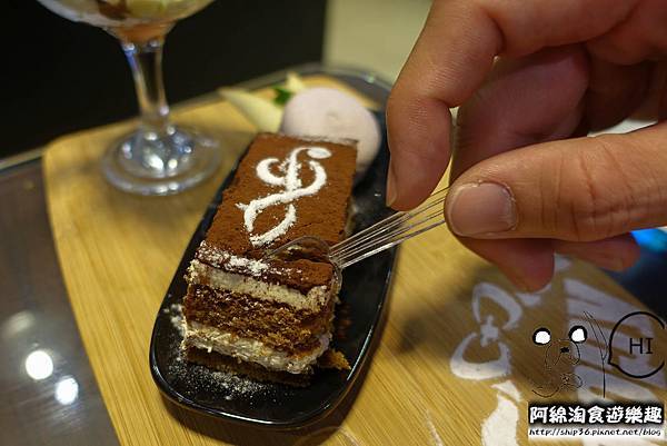 【台北牛排】【北捷中山國中站】將軍碳烤牛排館-牛排吃原肉最好,招牌滷牛筋又濃又香.牛排/甜點/寵物友善/沙拉吧/呂依蓉/捷運中山國中站 【台北牛排】【北捷中山國中站】將軍碳烤牛排館-牛排吃原肉最好,招牌滷牛筋又濃又香.牛排/甜點/寵物友善/沙拉吧/呂依蓉/捷運中山國中站